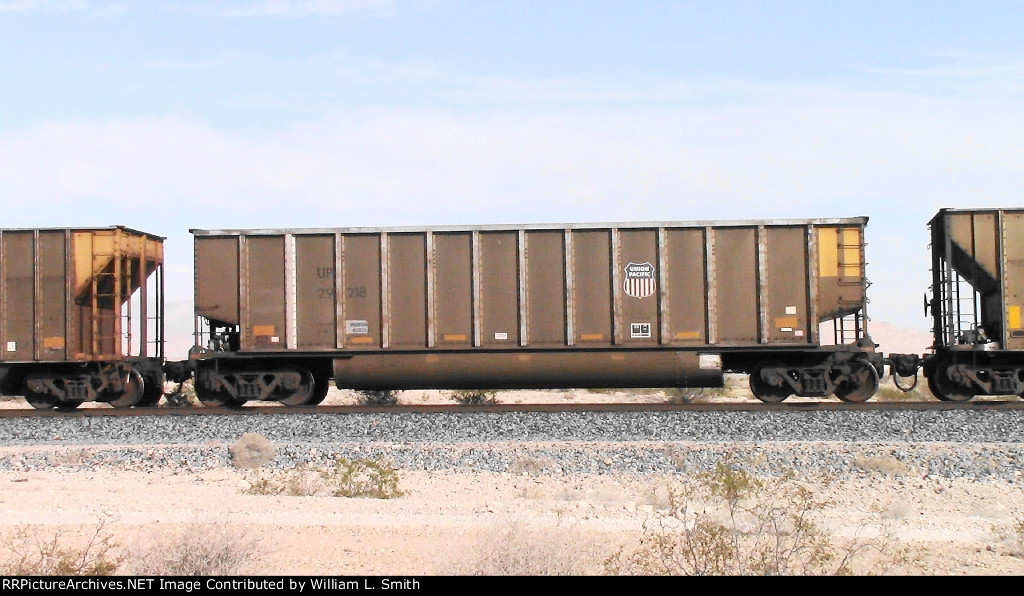 EB Unit Empty Open Hopper Frt at Erie NV -11